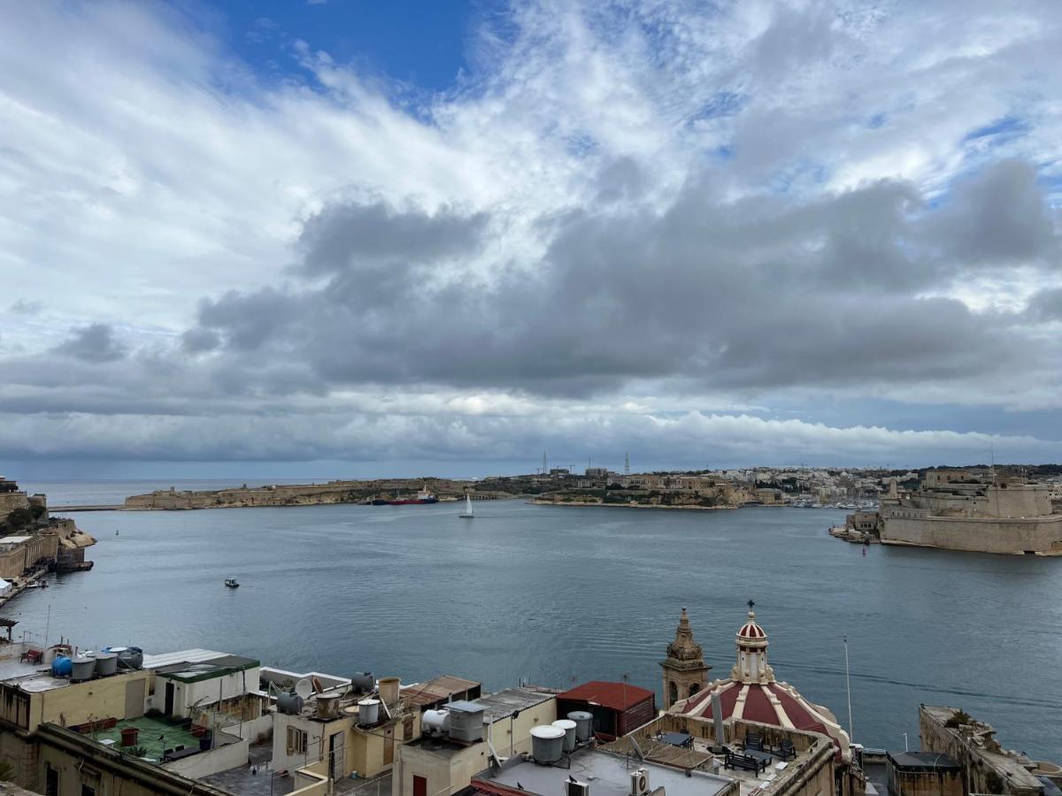 Valletta Harbour View Apartment Exterior photo