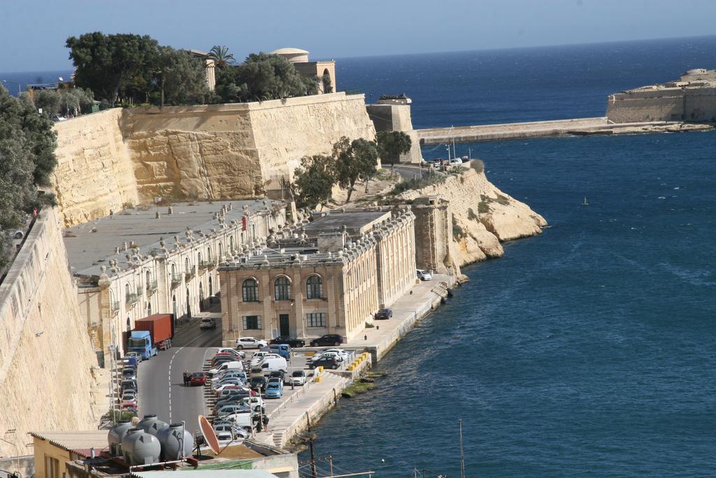 Valletta Harbour View Apartment Exterior photo