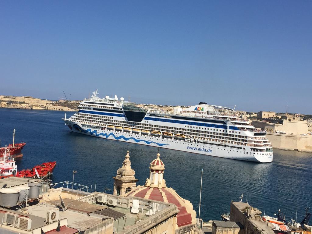 Valletta Harbour View Apartment Exterior photo